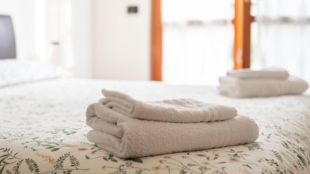 Casty Sweet Home - Parcheggio Privato Gratuito Milano Eksteriør bilde